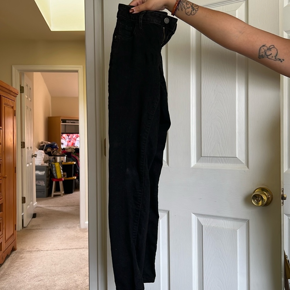 Old navy rock star jeans.